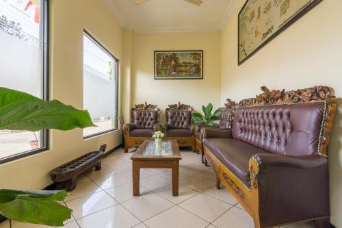 RedDoorz @ Hotel Sartika Yogyakarta-紅門酒店-薩爾蒂卡日惹 RedDoorz @ Hotel Sartika Yogyakarta