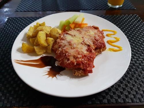 Villa Maria Luisa Beach Resort