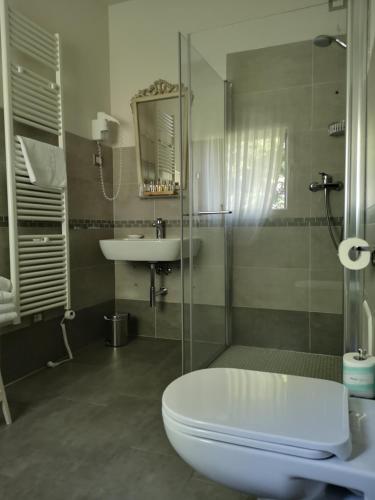  Villa Montenero in Cavalcaselle