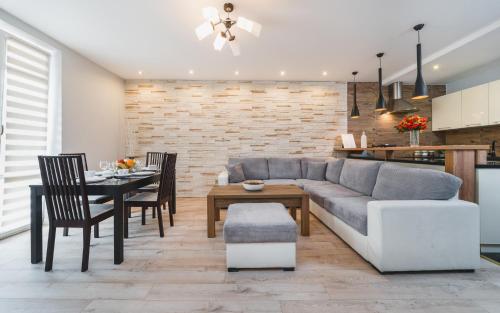Deluxe Apartments Kraków Brzozowa by Noclegi Renters, Cracovie (photo 3)