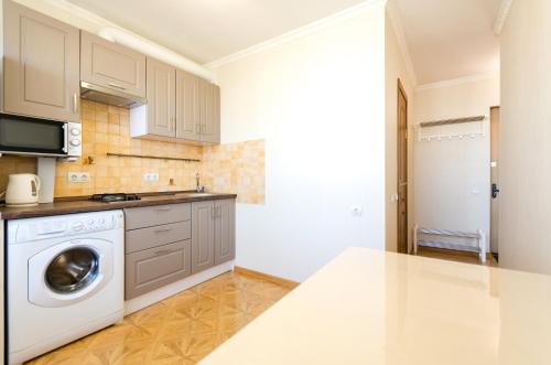 Apartment on Obolonskaya Square 3 - image 12