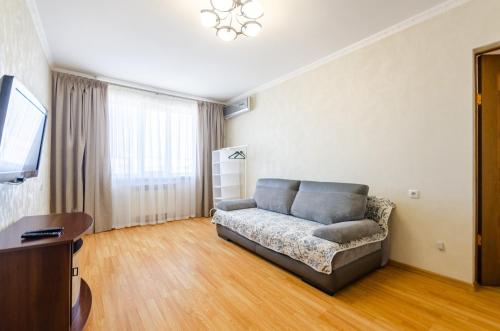 Apartment on Obolonskaya Square 3 - image 2