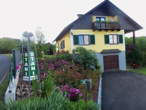 Obstbau und Gästezimmer Stani in Kitzeck im Sausal, Österreich