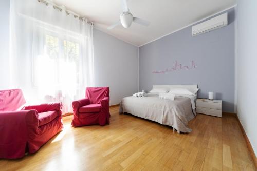 Sant'Orsola Colorful Huge Apartment - main image