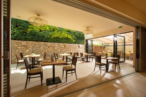 Restorāns, Hotel-Restaurant Allmer in Puch Bei Weiz