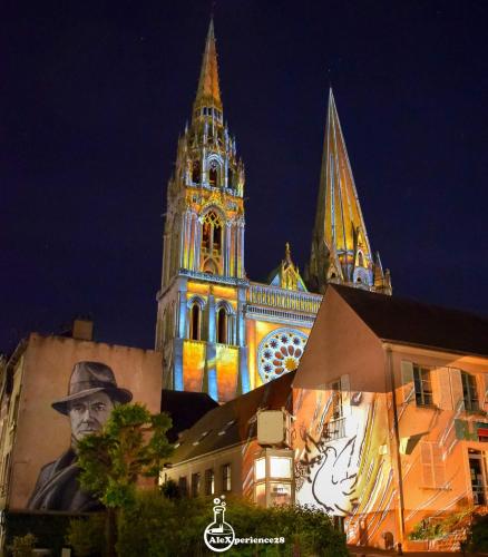 Le Saint-Aignan, Nuits-chartraines, Parking privé a quelques minutes, 3 étoiles