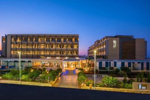 Exterior view, I Resort Beach Hotel & Spa near Retro Malia
