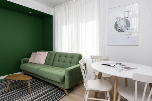 Colors Apartments - image 8