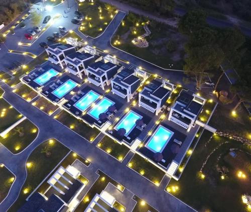 Crystal villas & suites - Photo 3