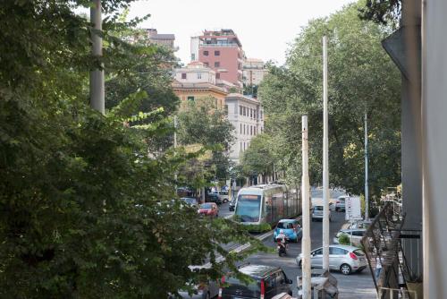 Flat inTown Stazione Trastevere, Rome (photo 8)