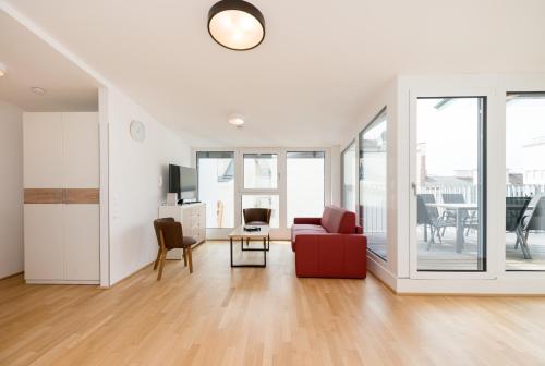 2 bedrooms, 3 beds