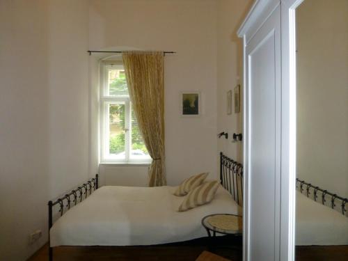 Apartment Sadova - image 13