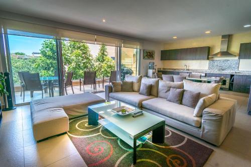 Vaiven Condo by BVR in Playa del Carmen, Mexico