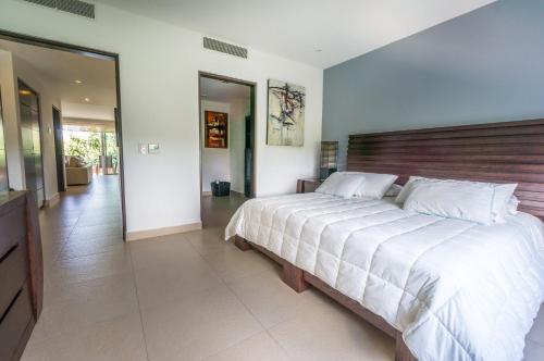 Vaiven Condo by BVR in Playa del Carmen, Mexico