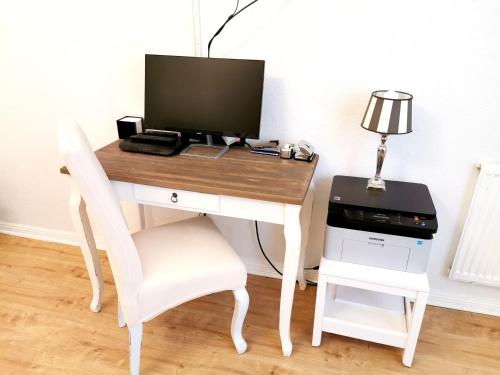 KVH by ROCKCHAIR Apartments l SUPERHOST Status l Boxspringbett am Schloss Charlottenburg welcomes you!, Berlin (photo 4)
