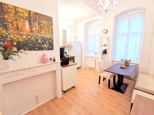 KVH by ROCKCHAIR Apartments l SUPERHOST Status l Boxspringbett am Schloss Charlottenburg welcomes you!, Berlin (photo 8)