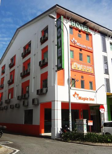 Entrance, Maple Inn near Klinik 1 Malaysia Salak Selatan