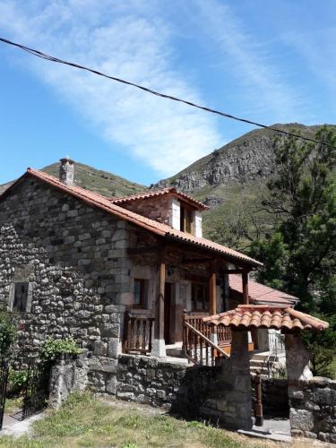 Accommodation in Saliencia
