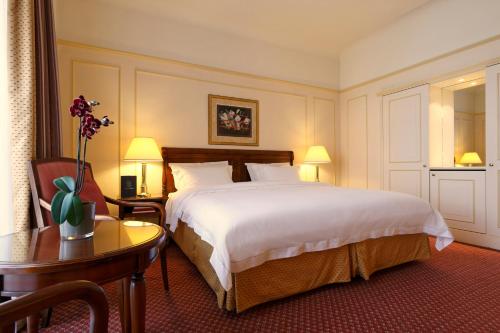 Hotel Le Plaza Brussels, Брюссель (фото 4)