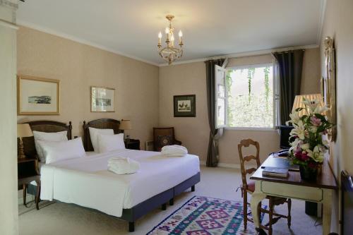 Le Manoir de Gressy Le Manoir de Gressy is a popular choice amongst travelers in Gressy, whether exploring or just passing through. The hotel offers a wide range of amenities and perks to ensure you have a great time. Ta