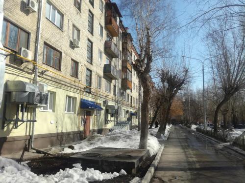 2к квартира на Республике напротив гостиницы ВОСТОК
