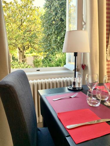 Restaurant, Hotel Restaurant La Desirade in Saint-Desirat