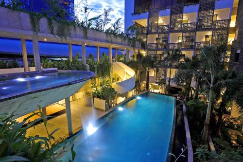 Schwimmbad, Baitong Hotel & Resort in Phnom Penh