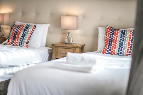 Mc Kevitts Village Hotel - image 9