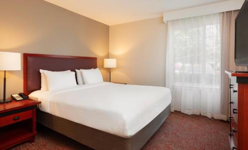 Larkspur Landing Sunnyvale-An All-Suite Hotel