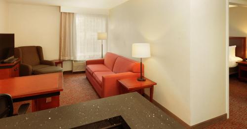 Larkspur Landing Sunnyvale-An All-Suite Hotel