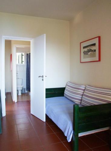 1 double bed, 2 sofa beds