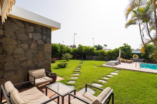 Bungalows Cordial Macaro Beach - image 12