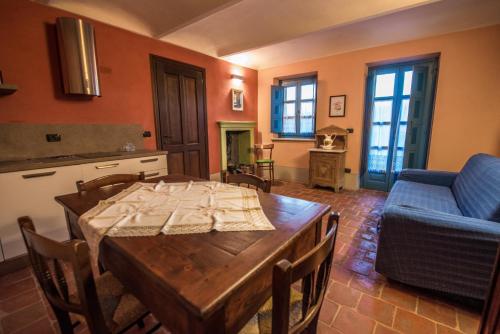 Albergo Ristorante Garibaldi – Cisterna d'Asti, NY