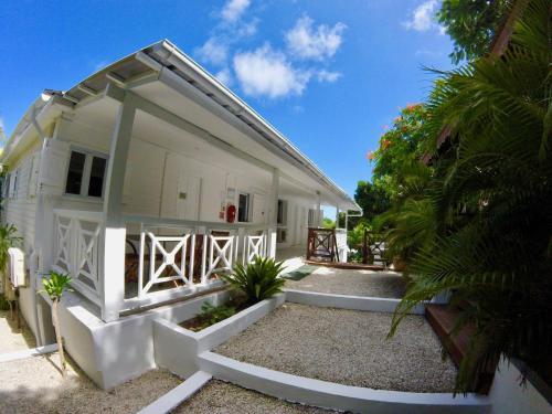 Entrance, La plage de Petit-Havre in Mare Gaillard