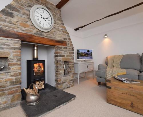 Cosy Country Cottage In Devon
