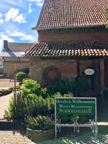HEINRICHs winery bed & breakfast in Langenlonsheim, Deutschland