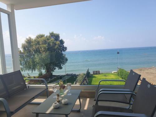 Balcony/terrace, Periyiali Beach Sunset Suite A7 in Perivolia