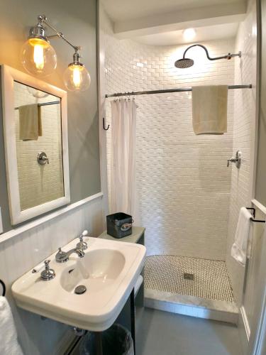 Mill Pond Inn - image 6