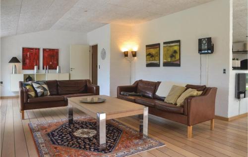  Three-Bedroom Holiday Home In Hejnsvig in Hejnsvig
