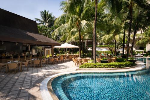 エドサ シャングリ ラ マニラ15