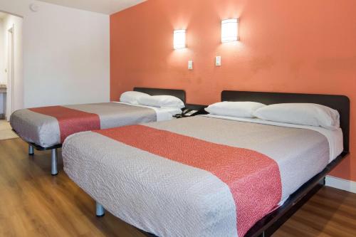 Motel 6-Fort Worth, TX - Seminary in Fort Worth, USA