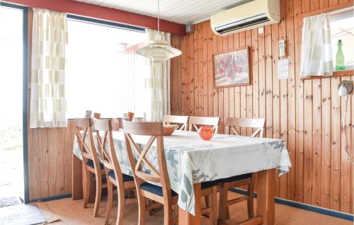 Restaurant, Holiday Home Lodbergsvej Ringkøbing Iii in Sondervig