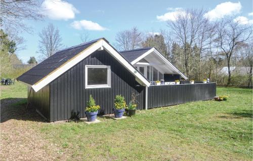  Beautiful Home In Oksbl With 2 Bedrooms And Wifi in Oksbøl