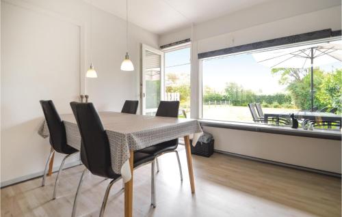  Awesome Home In Bredebro With 3 Bedrooms And Wifi in Ballum
