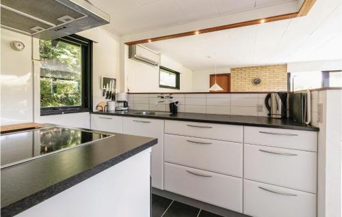  Amazing Home In Gudhjem With 3 Bedrooms And Wifi in Gudhjem