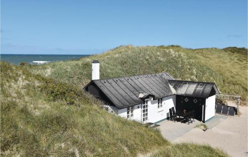 Nice Home In Ulfborg With 2 Bedrooms And Wifi