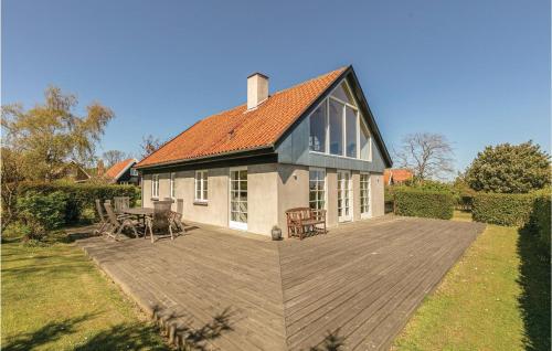 Amazing Home In Gudhjem With 4 Bedrooms And Wifi