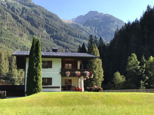 Haus Erika, Pension in Wald im Pinzgau