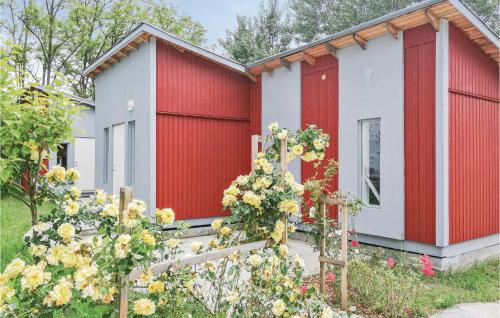  Stunning apartment in Balatonszemes w/ Jacuzzi, WiFi and 2 Bedrooms, Unterkunft in Balatonszemes