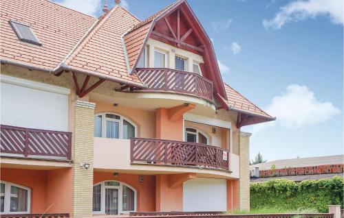  Nice apartment in Balatonlelle w/ WiFi and 1 Bedrooms, Pension in Balatonlelle